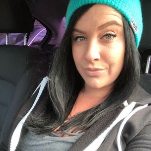 Meet your Posher, Lanae